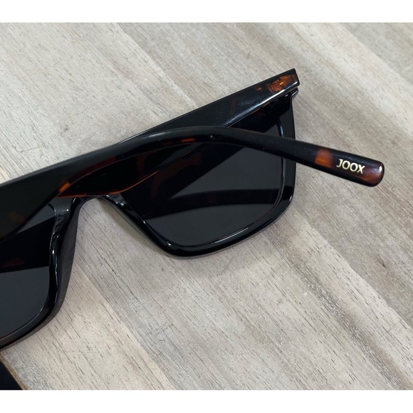 JOOX Tortoise Trendy Square Cat Eye Sunglasses - Picture 6 of 7